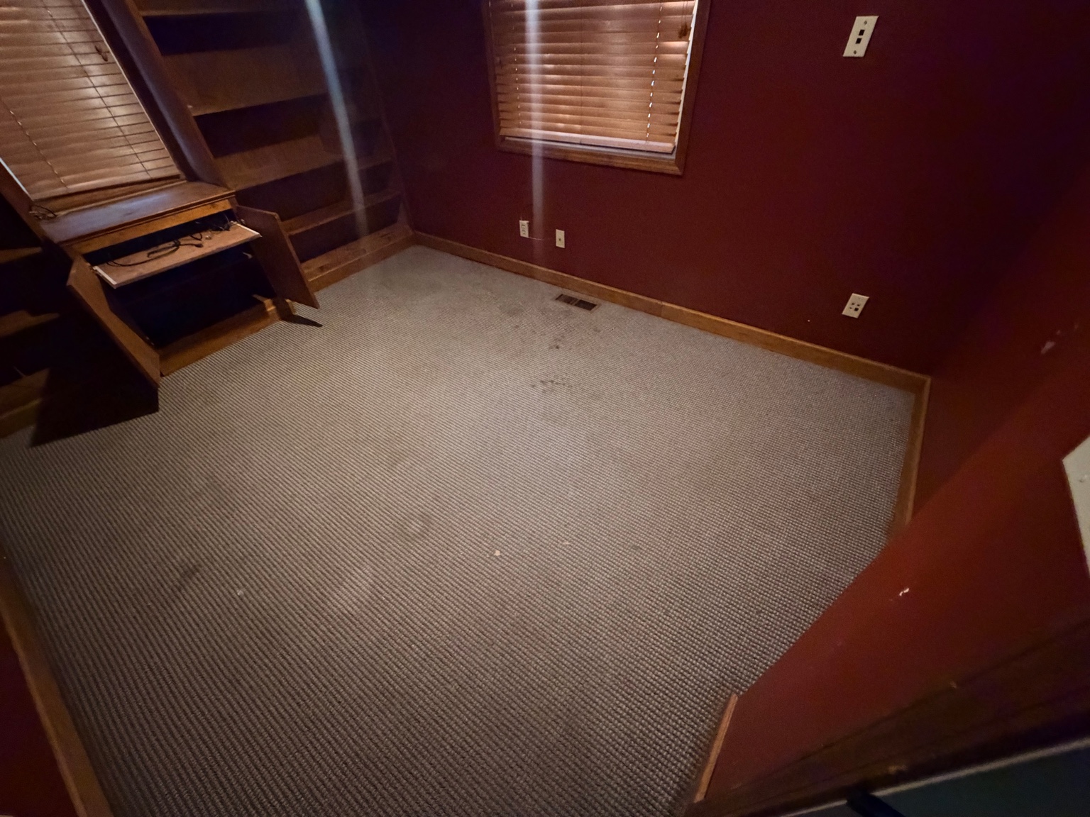 room1-carpet-before.jpg